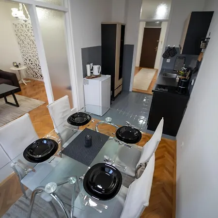 Park Apartment Visoko Exterior photo